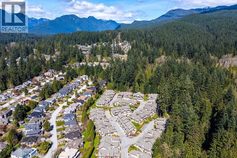 29 1550 LARKHALL CRESCENT, North Vancouver