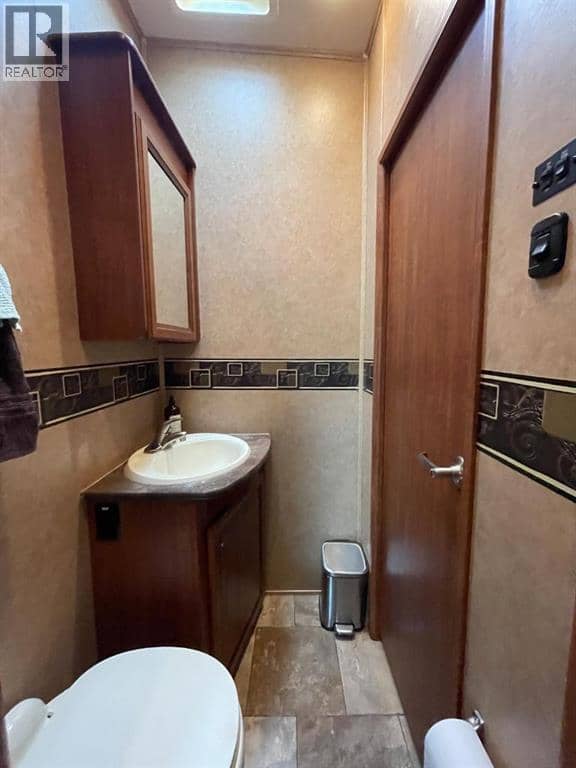 117 Willow Drive, Grouard, photo 4