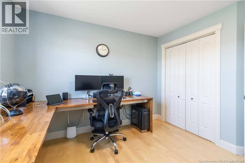 65 Raphael Street — photo 16 of 37