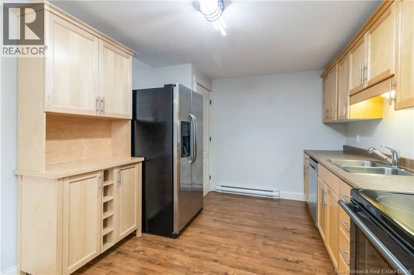 65 Raphael Street — photo 24 of 37