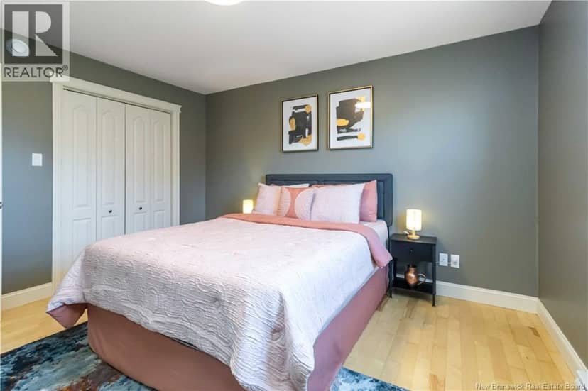 65 Raphael Street — photo 18 of 37