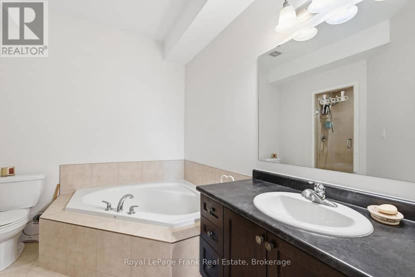56 Deacon Crescent — photo 30 of 40