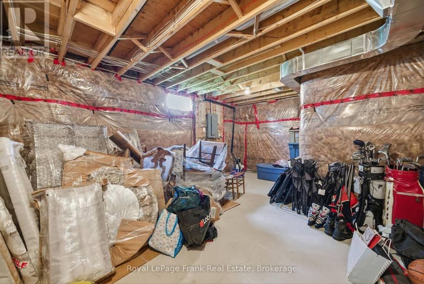 56 Deacon Crescent — photo 34 of 40