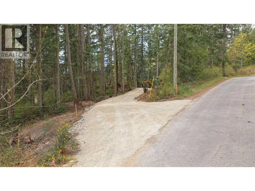 2 CHURCHILL ROAD, Salt Spring, photo 5