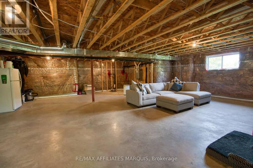 27 Diane Drive — photo 27 of 40