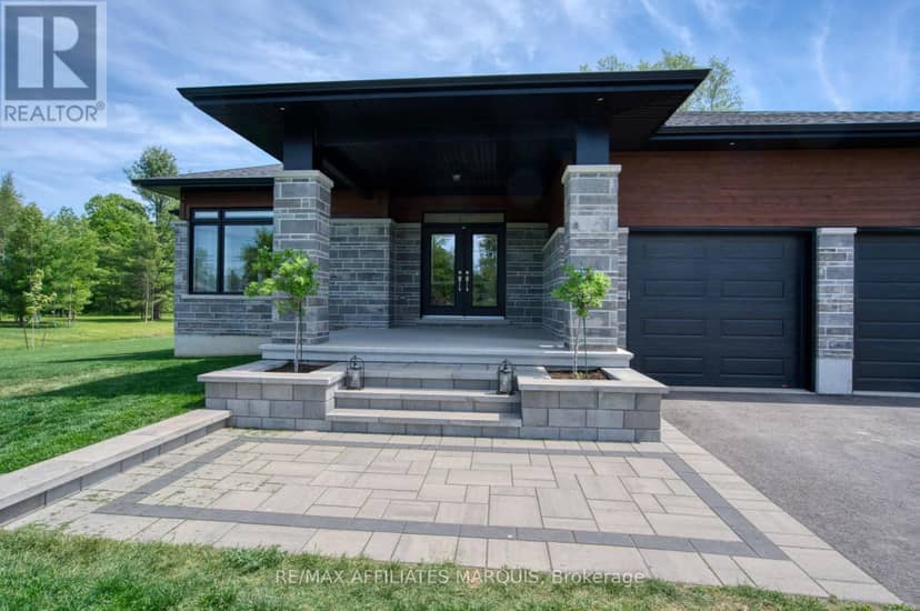 27 Diane Drive — photo 3 of 40