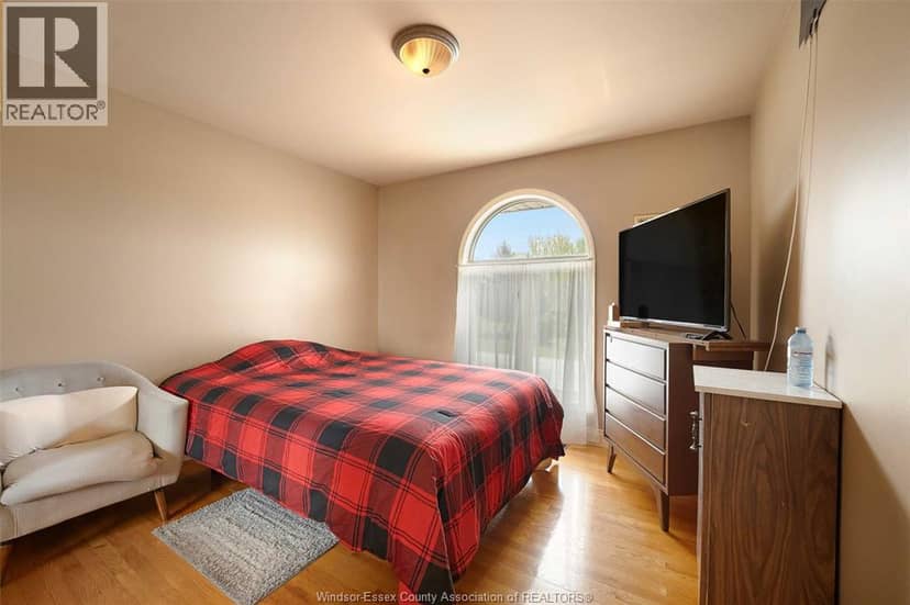 9553 Malden Road — photo 21 of 40