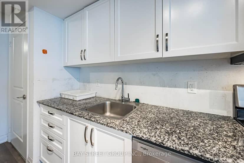 222 - 20 Meadowglen Place — photo 12 of 40