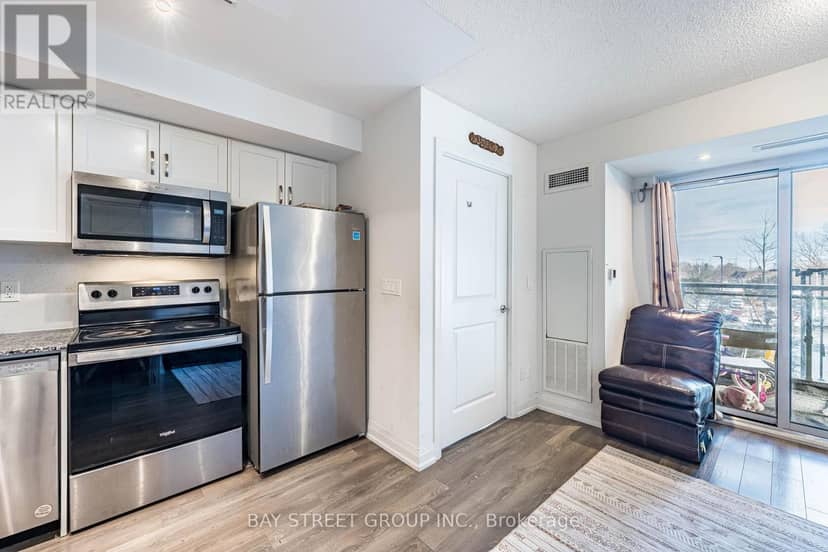 222 - 20 Meadowglen Place — photo 20 of 40