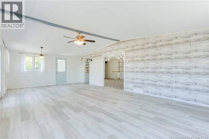 3276 Red Head Road — photo 5 of 40