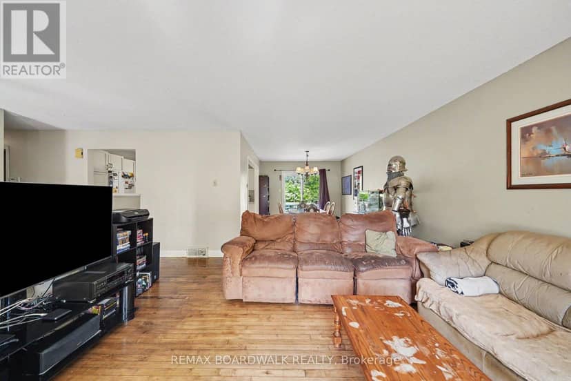 3399 Regburn Drive — photo 7 of 32