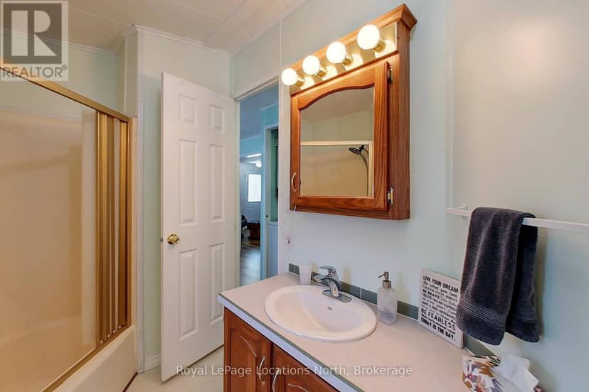 55 Topaz Street — photo 15 of 34