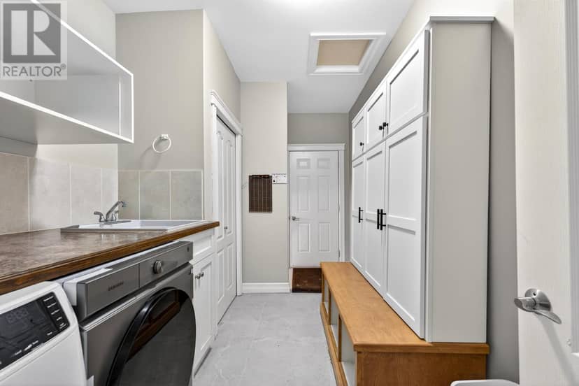 749 CITY VIEW Drive — photo 40 of 40