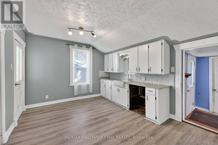 23 Maria Street — photo 8 of 18