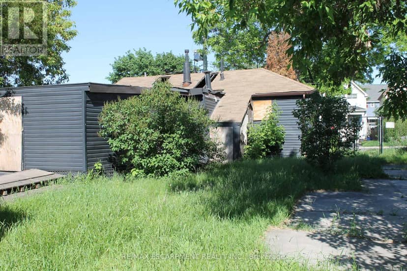 127 Robins Avenue — photo 7 of 17