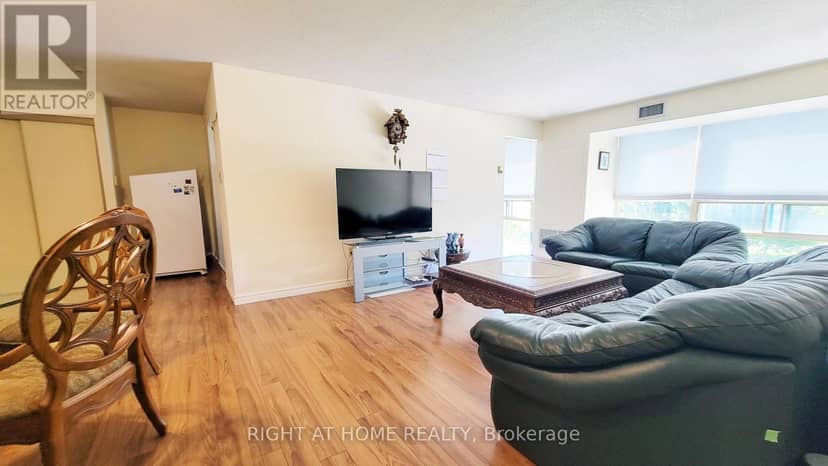 302 - 55 Blue Springs Drive — photo 13 of 40