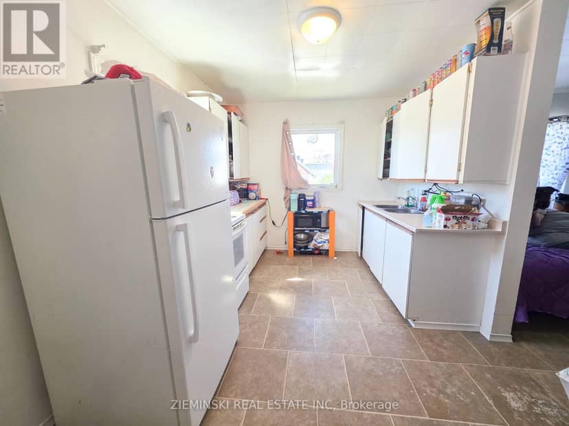 115 Pollock Street — photo 14 of 38
