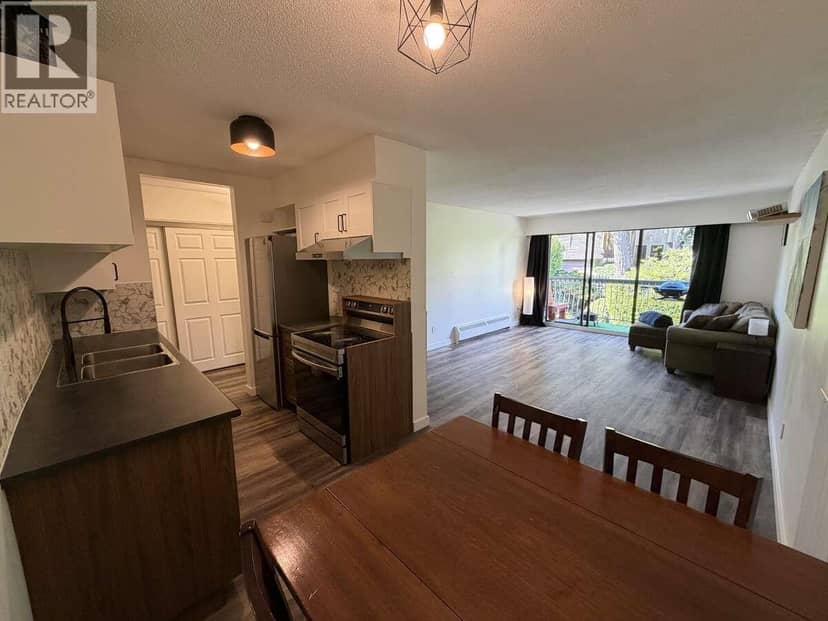 208 1045 HOWIE AVENUE, Coquitlam
