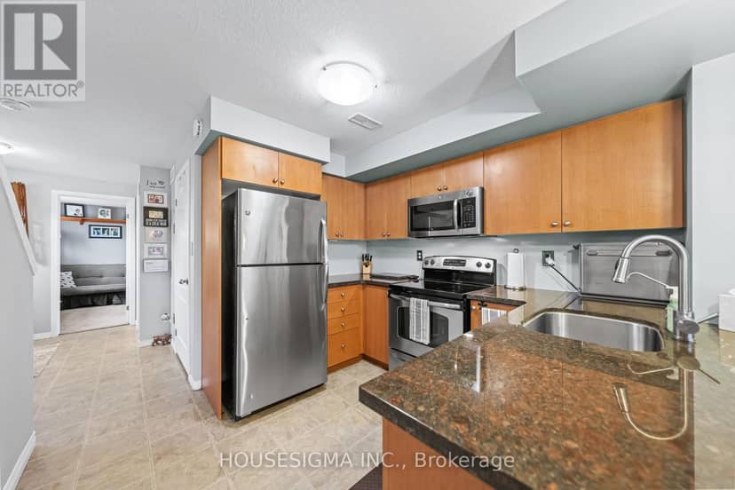 124 - 35 Mountford Drive — photo 12 of 40