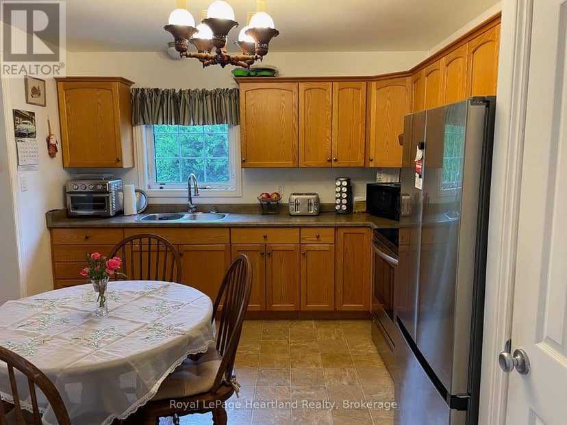 14 Garden Road — photo 15 of 37