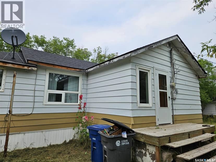 195 Morley STREET — photo 1 of 17