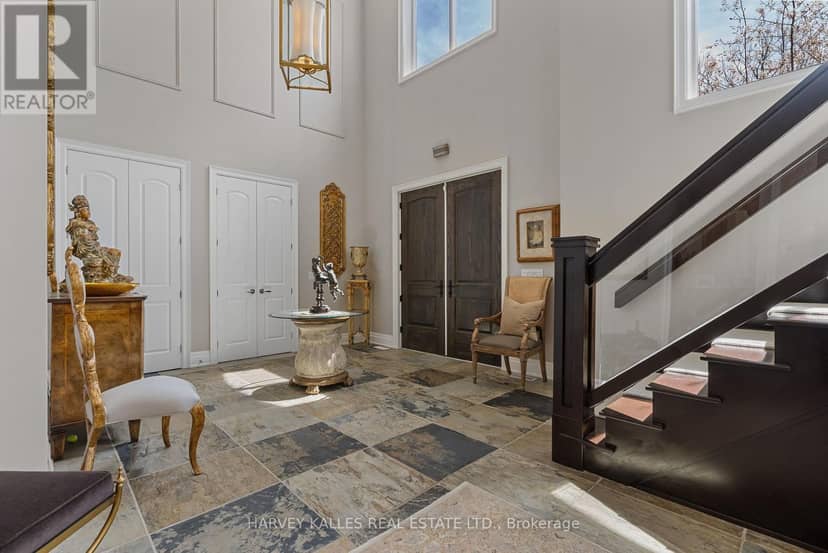 6 Georgina Drive — photo 15 of 40