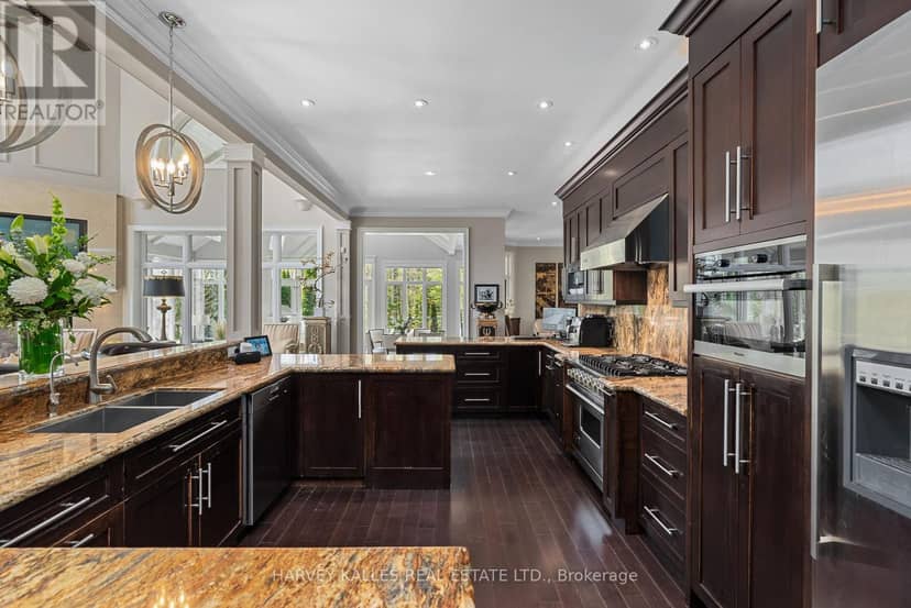 6 Georgina Drive — photo 18 of 40