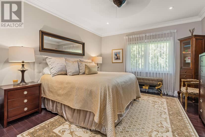 6 Georgina Drive — photo 36 of 40