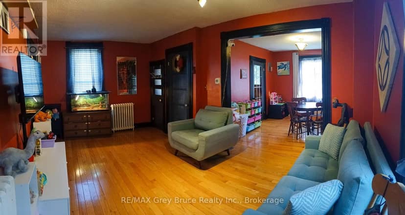 499 16th Street W — photo 14 of 29