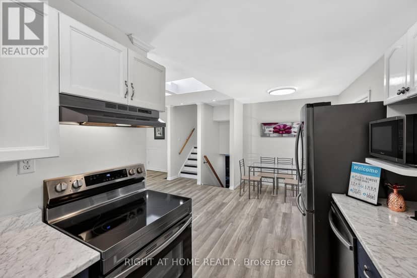 2792 Stephen Drive — photo 11 of 36