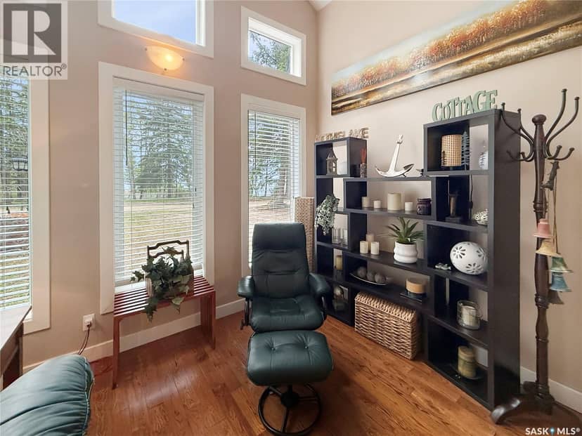 110 Lakeshore DRIVE — photo 11 of 40