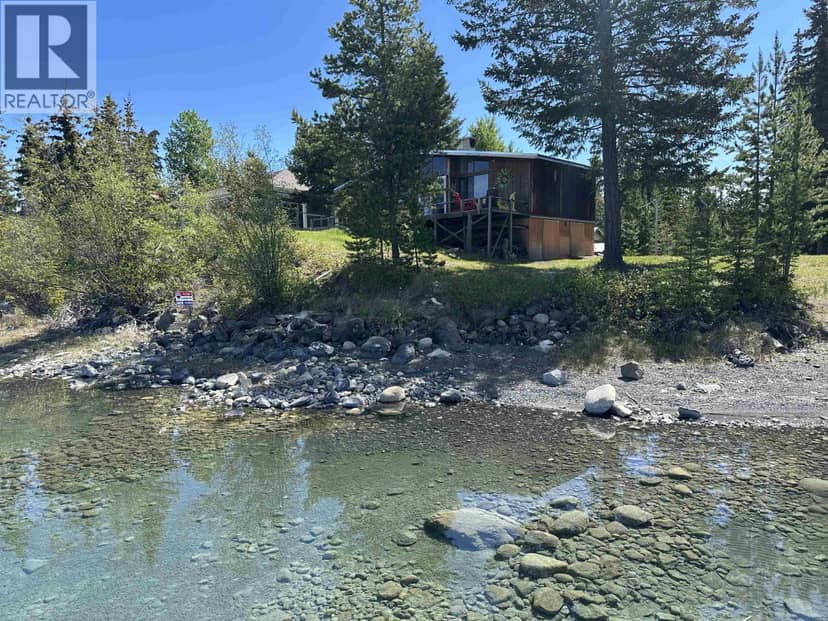 1367 S GREEN LAKE ROAD, 70 Mile House