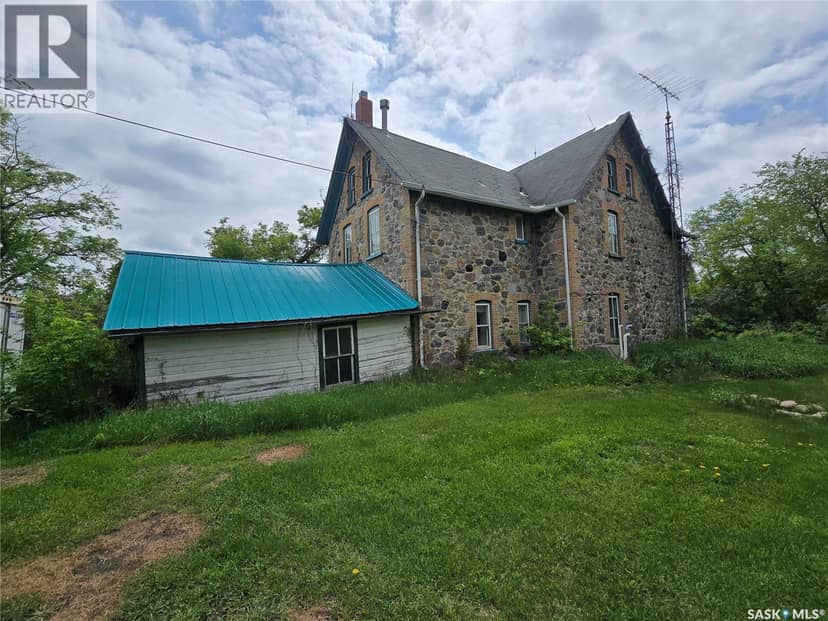 934 Main Street, Broadview, photo 2