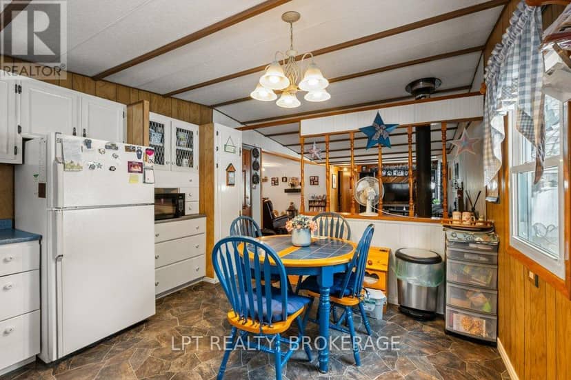 1023 Moon Road — photo 12 of 40