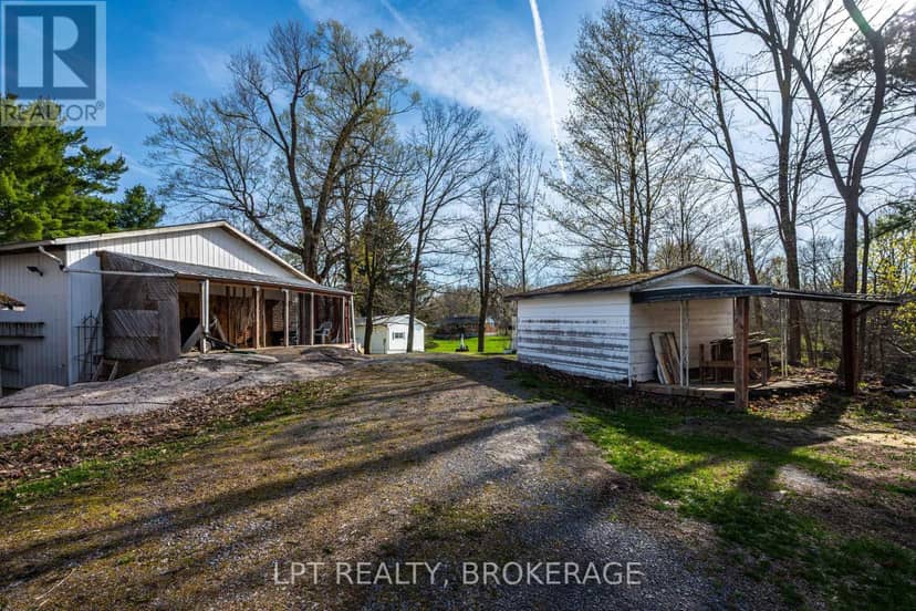 1023 Moon Road — photo 3 of 40