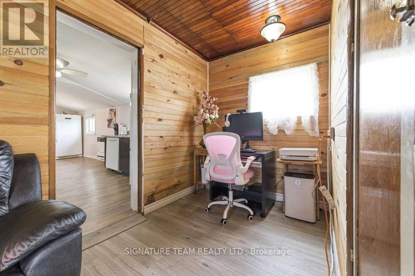 83 Foymount Road — photo 10 of 40