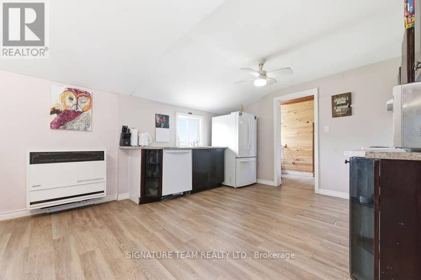 83 Foymount Road — photo 9 of 40