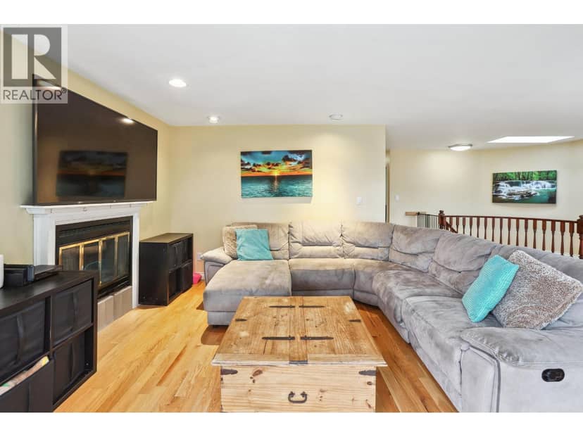 3778 NITHSDALE STREET, Burnaby, photo 2