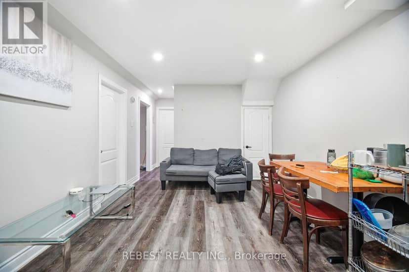 66 Darlington Drive — photo 19 of 29