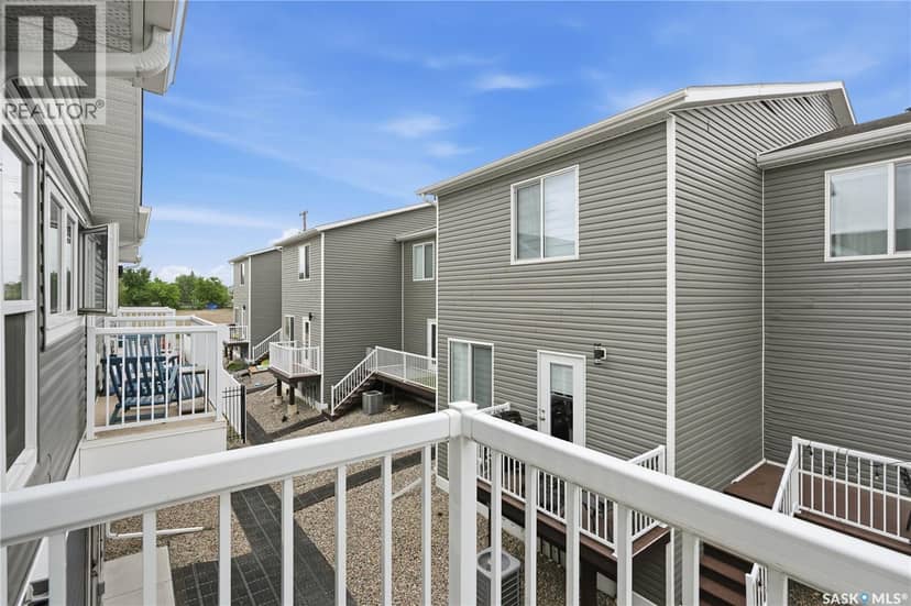 5 401 L Avenue S — photo 12 of 27