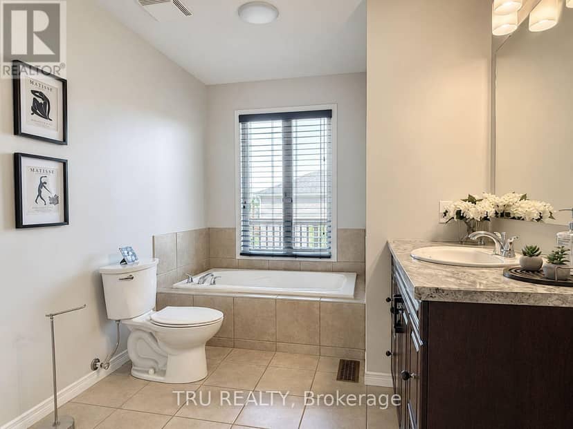 2315 Laval Street — photo 10 of 34