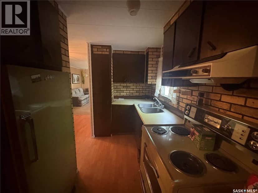 8 Hunter BAY — photo 10 of 16