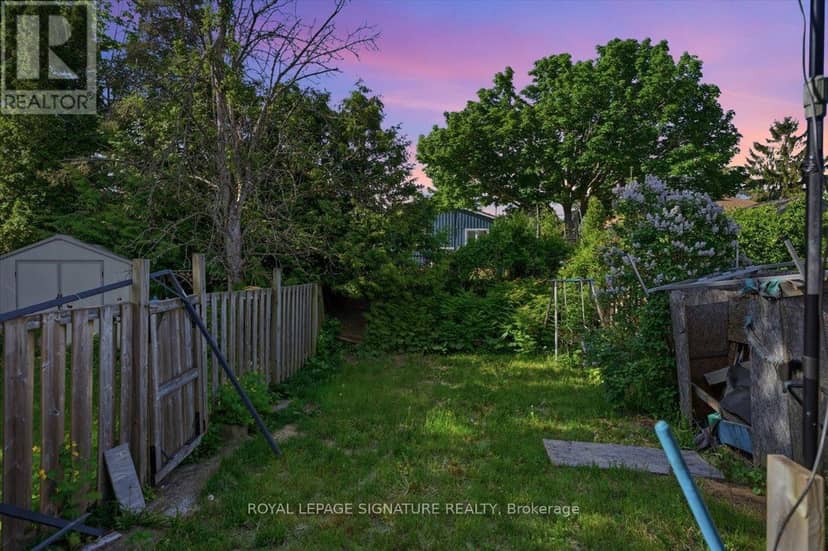 54 Scott Crescent — photo 25 of 28