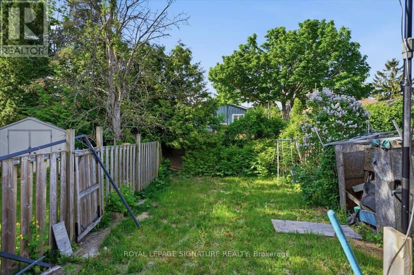 54 Scott Crescent — photo 27 of 28