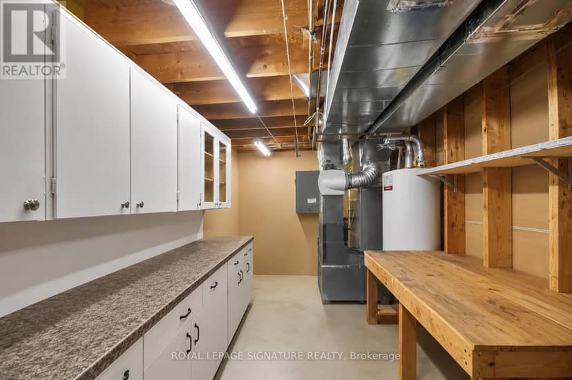 54 Scott Crescent — photo 22 of 28
