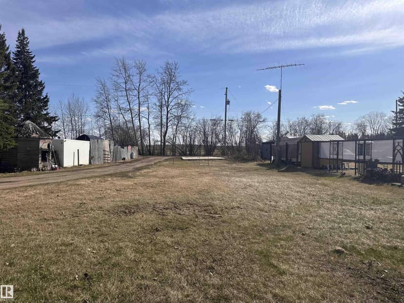5211 50 AV, Fawcett, photo 2