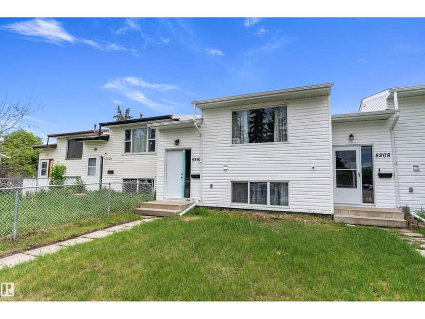 5210 55 AV, Wetaskiwin