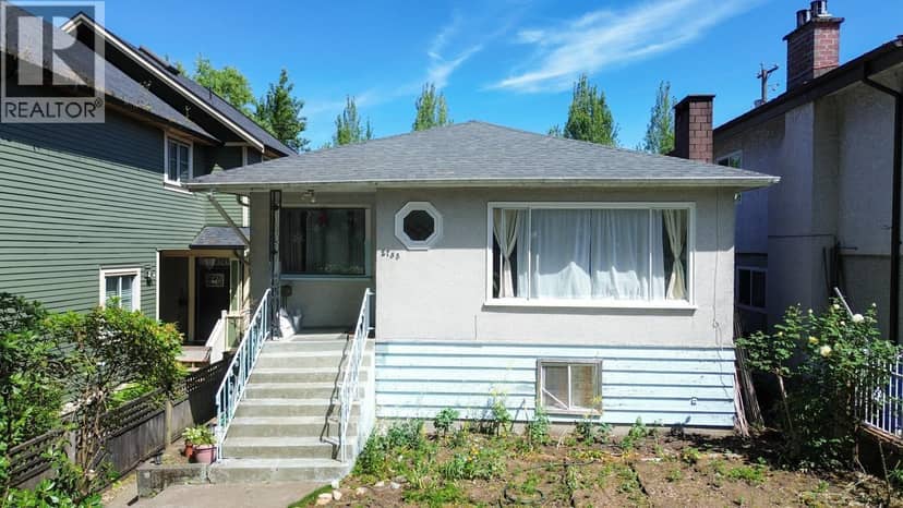 2733 E 28TH AVENUE, Vancouver, photo 2