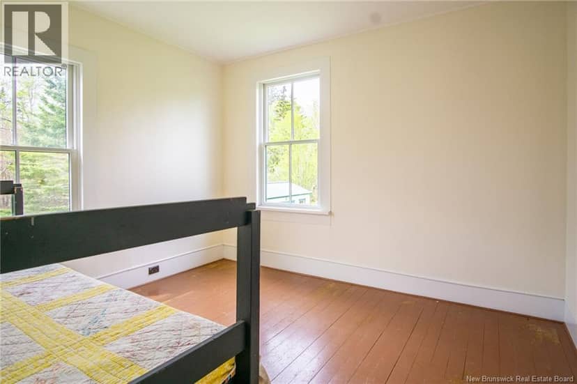 64 North Road — photo 14 of 25
