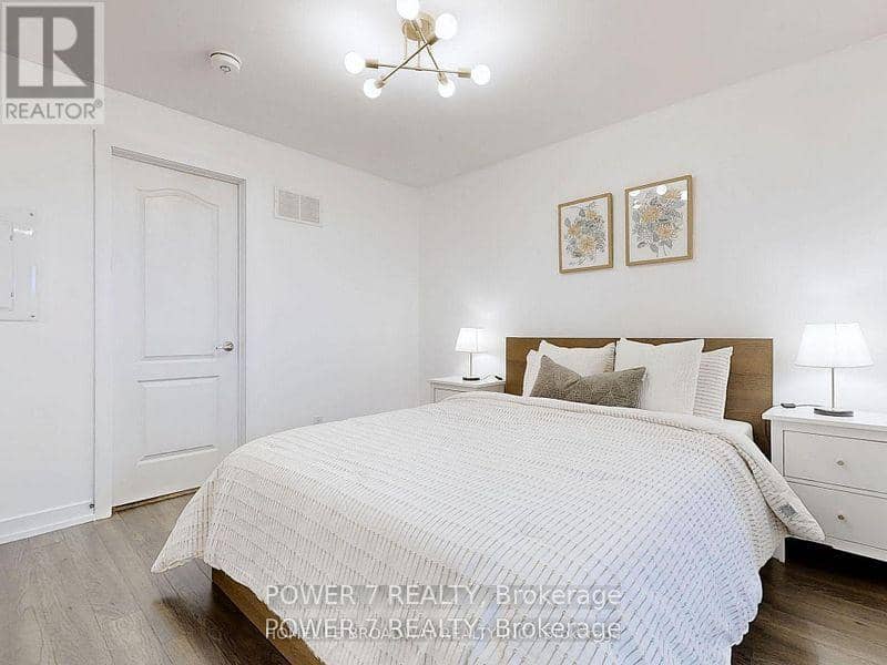 509 - 30 Dunsheath Way — photo 17 of 17